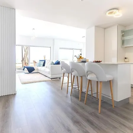 A&m Cliffs- Sea View Apartman *