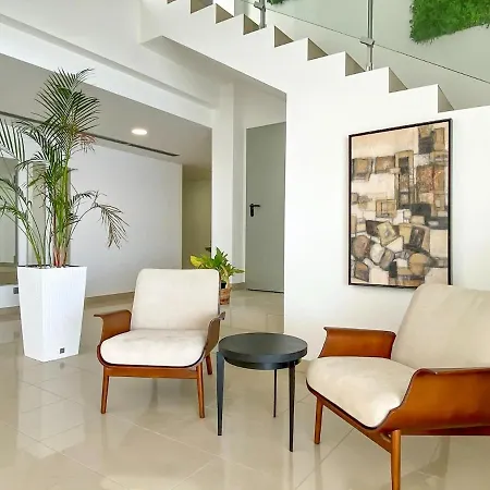 A&m Cliffs- Sea View Apartman *