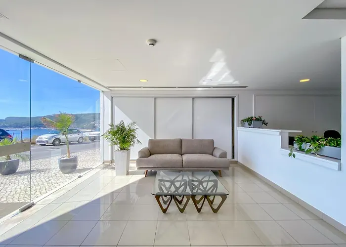 A&m Cliffs- Sea View Apartment Sesimbra